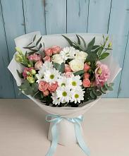 Букет цветов из:  Розы, Лизиантусы и Хризантемы в Введенское