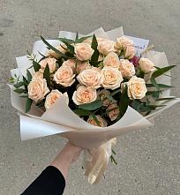 Букет Кремовые розы Латте в Введенское