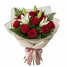 Букет цветов из:  Лилии и Розы в Введенское