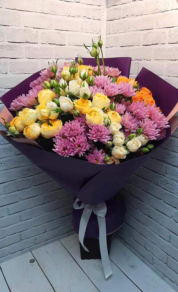 Букет цветов из: Хризантемы и Розы в Введенское