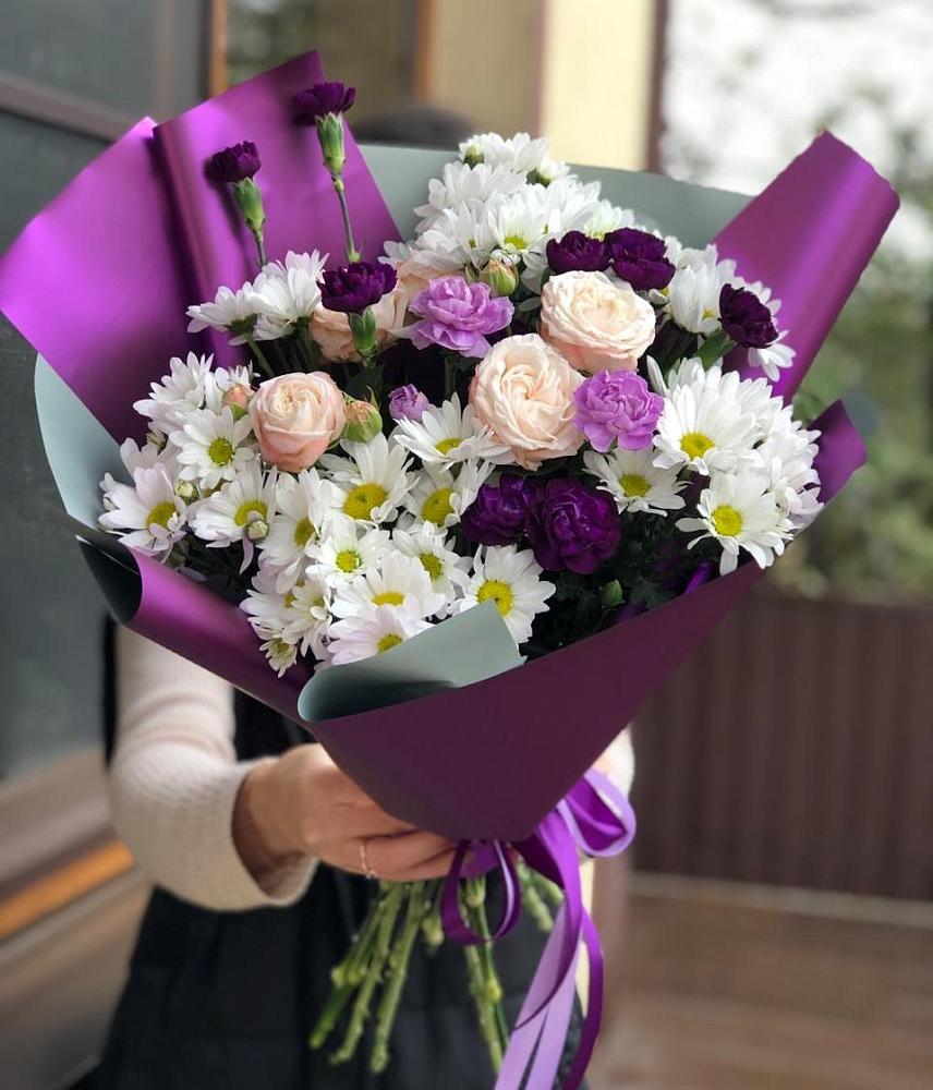 Букет цветов из: Хризантемы, Гвоздики и Розы в Введенское