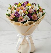 Букет цветов из:  Альстромерии в Введенское