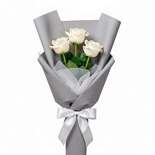 Букет 3 белые розы в Введенское