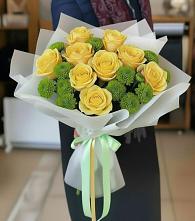 Букет цветов из:  Хризантемы и Розы в Введенское