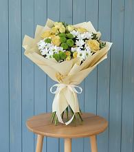 Букет цветов из:  Хризантемы и Розы в Введенское