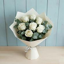 Букет Белые розы в Эвкалипте в Введенское