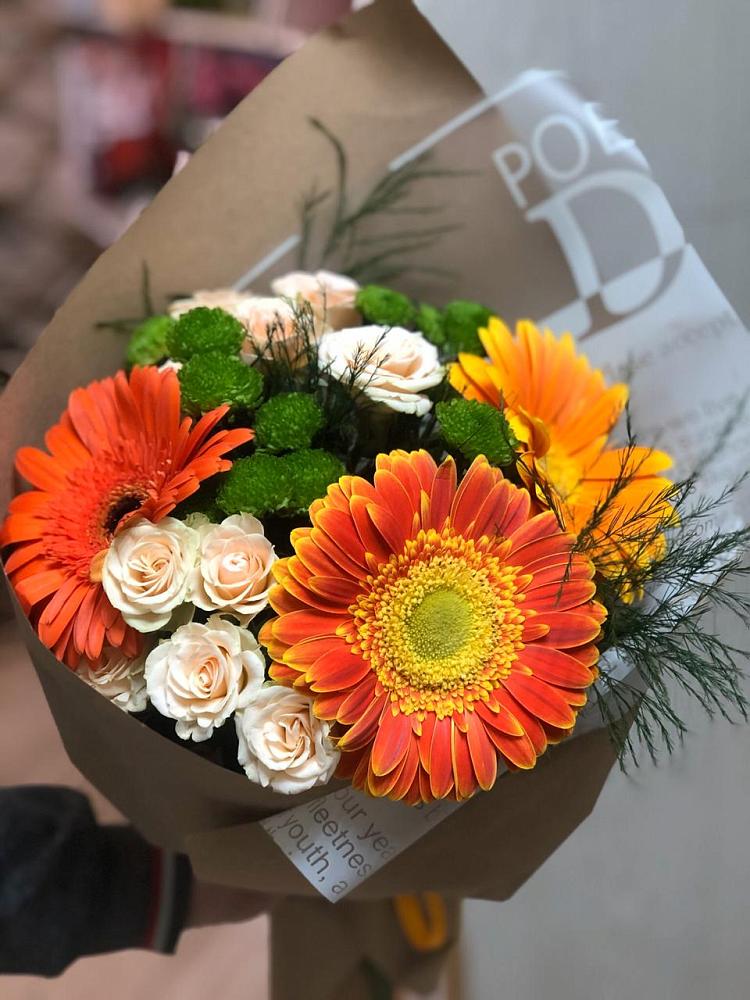 Букет цветов из: Герберы, Хризантемы и Розы в Введенское