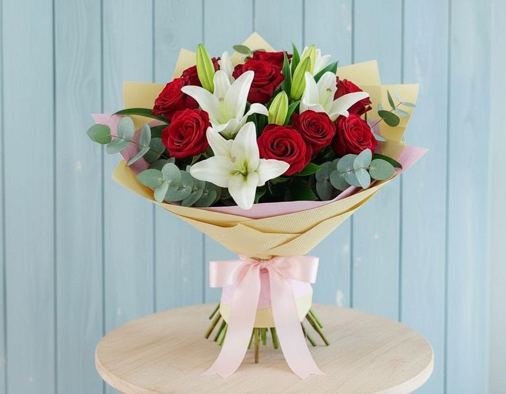 Букет цветов из: Лилии и Розы в Введенское